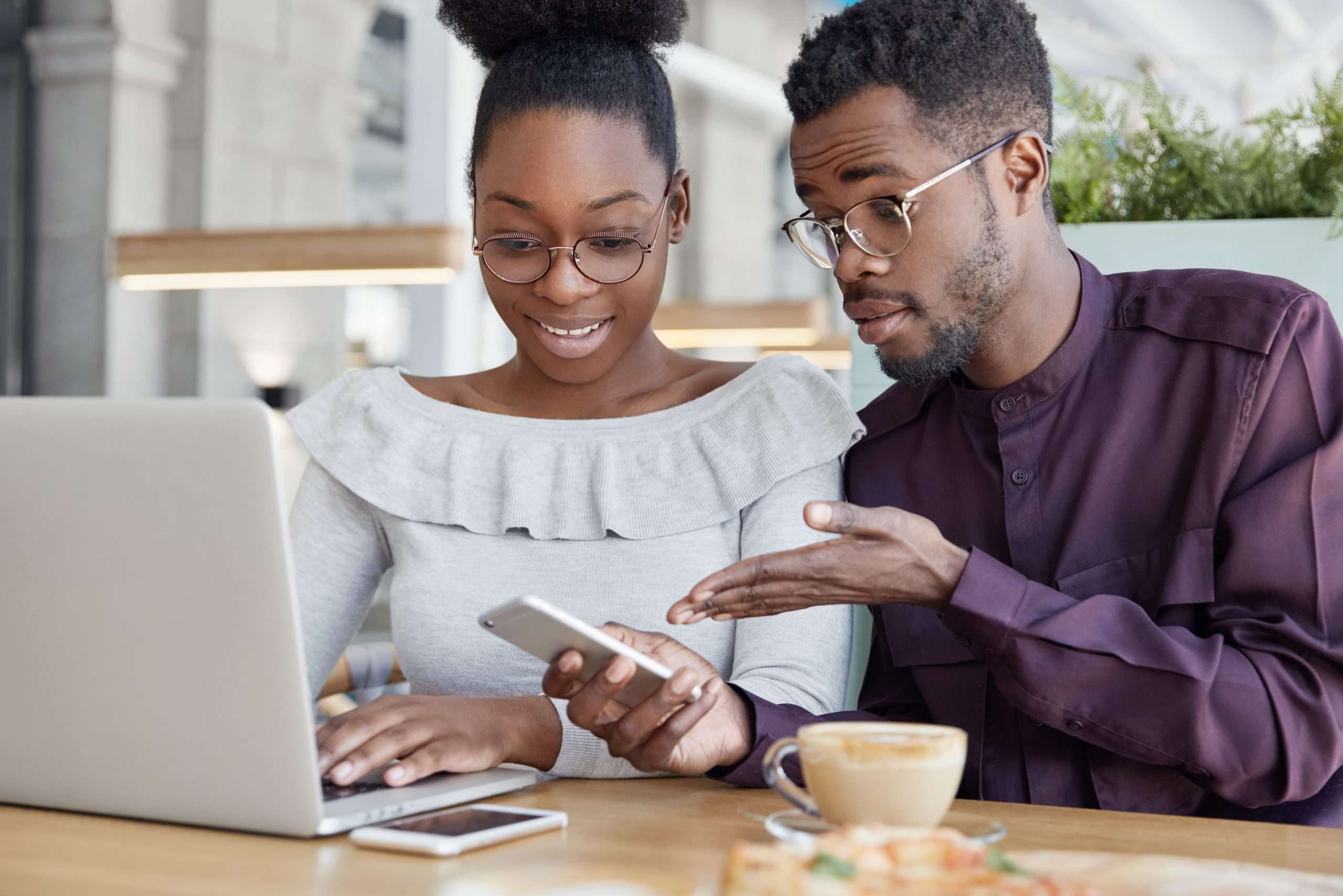Financial Responsibility in Relationships: Navigating Money Matters Together
