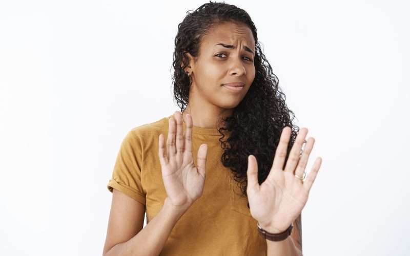 5 Ways to Say No to Your Friends and Still Keep Them