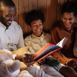 The Love Central - Reasons Why Bedtime Stories Can Boost Your Childs Imagination 2 The Love Central -