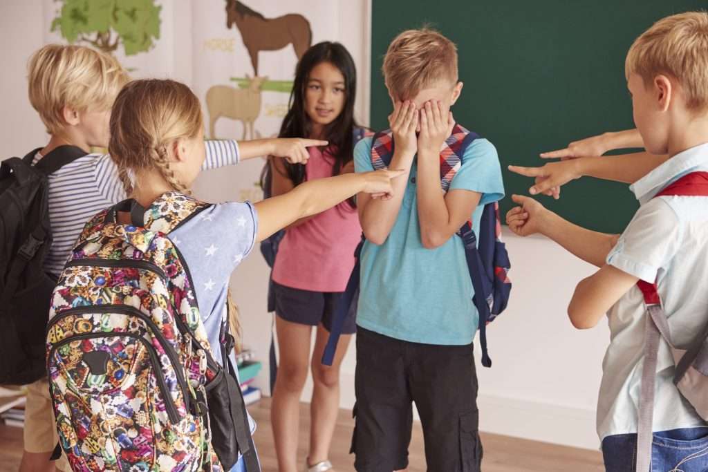 The Love Central - Kids laughing at their classmate The Love Central -