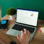 The Love Central - How to Write a Captivating Online Dating Profile