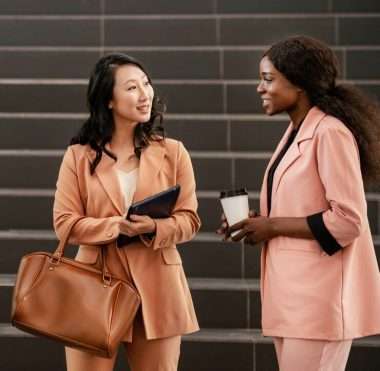 How to Dress for a Job Interview: A Guide to Professional and Stylish Outfits