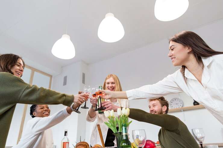 How to Reconnect with Old Friends You Lost Touch With