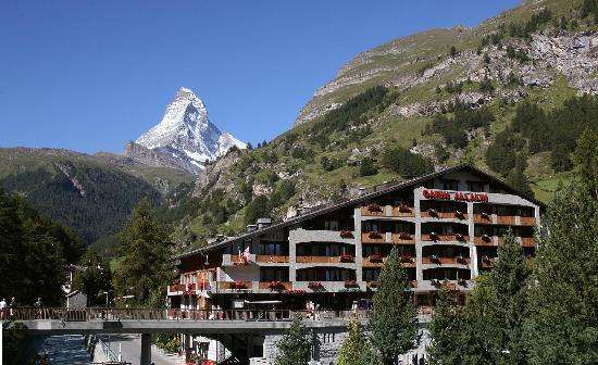 The Love Central - Zermatt The Love Central -