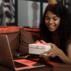 The Love Central - Gifts that Speak Volumes The Love Central - Expressing Love Through Thoughtful Gestures
