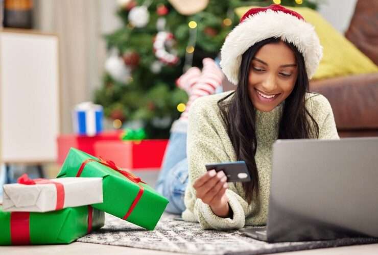 Shop with Confidence: Your Guide to Navigating UK Online Christmas Shopping with Ease