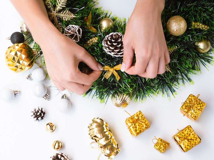 10 DIY Christmas Decorations to Add Personalized Charm to Your Home