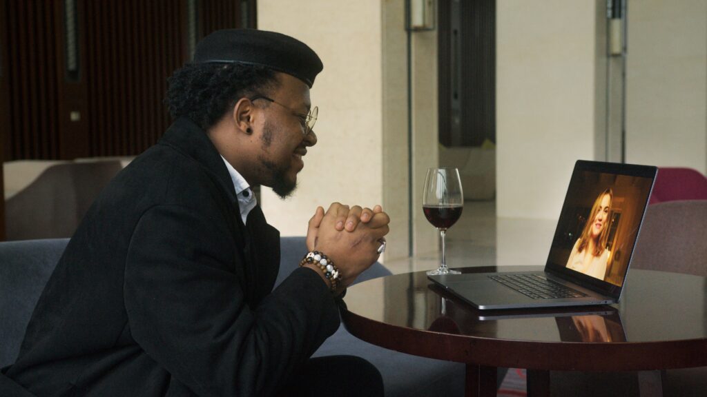 The Love Central - Common Dating App Pitfalls and How to Dodge Them 2 The Love Central -