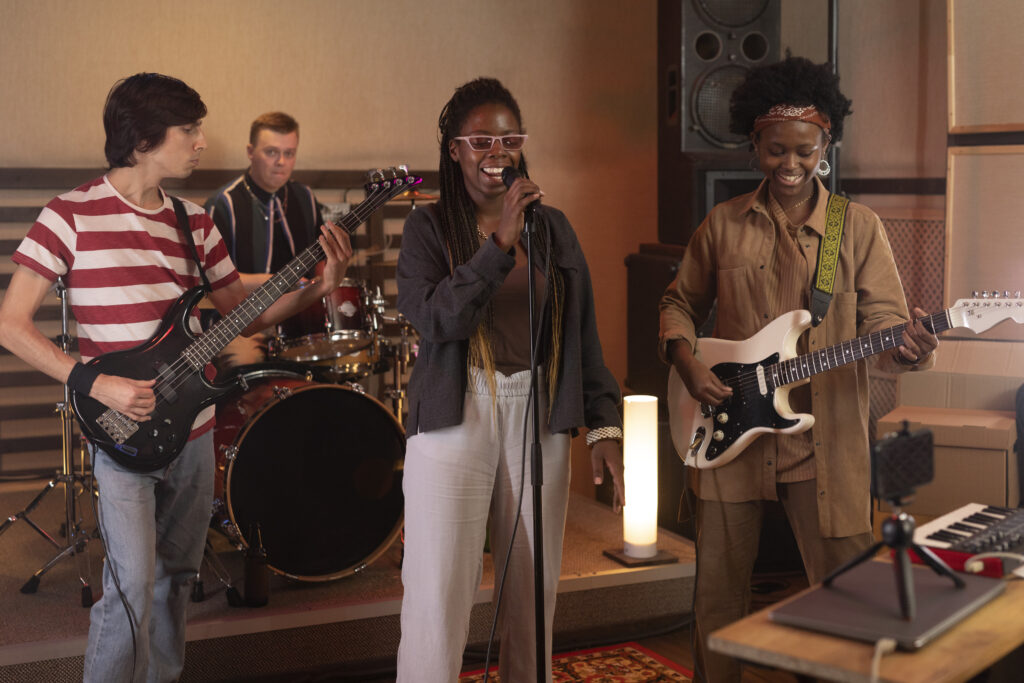 The Love Central - Exploring the Afrobeat Movement Exploring the Afrobeat Movement: A Global Perspective