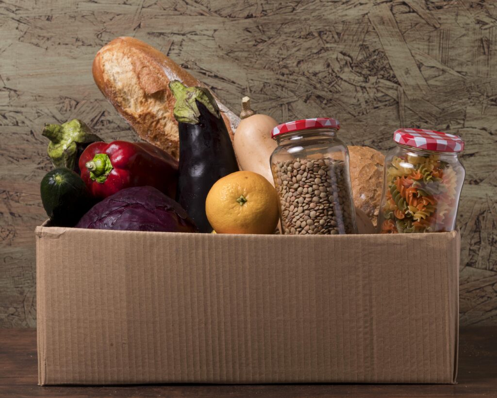 The Love Central - Exploring the Role of Food Banks in Travel and Food Culture 3 How Food Banks Shape the Way We Travel and Eat