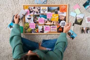 How to Create a Vision Board for the New Year