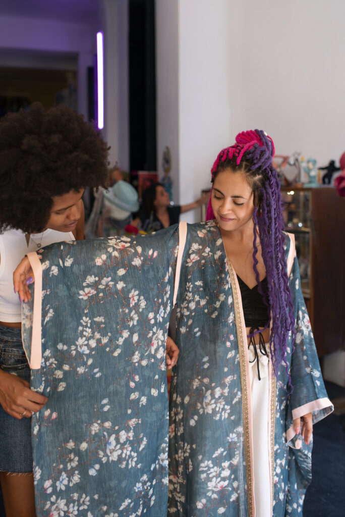 The Love Central - The Evolution of Sino-African Fashion and Its Impact on Culture 3 The Evolution of Sino-African Fashion and Its Impact on Culture