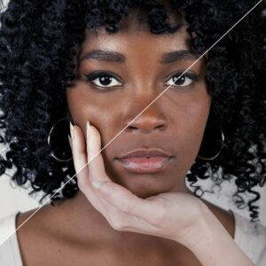 The Love Central - How to Rock the Micro-Fringe Trend The Love Central - How to Rock the Micro-Fringe Trend