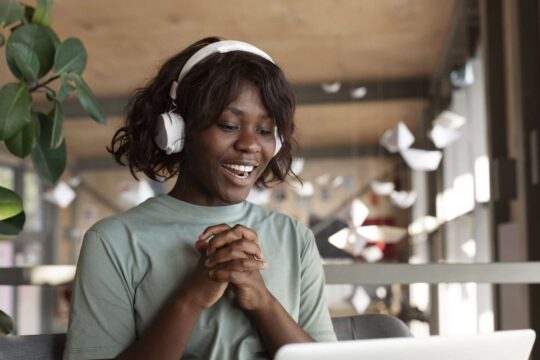 From Tinder to Soulmate: How Online Dating Has Changed the Way We Find and Fall in Love