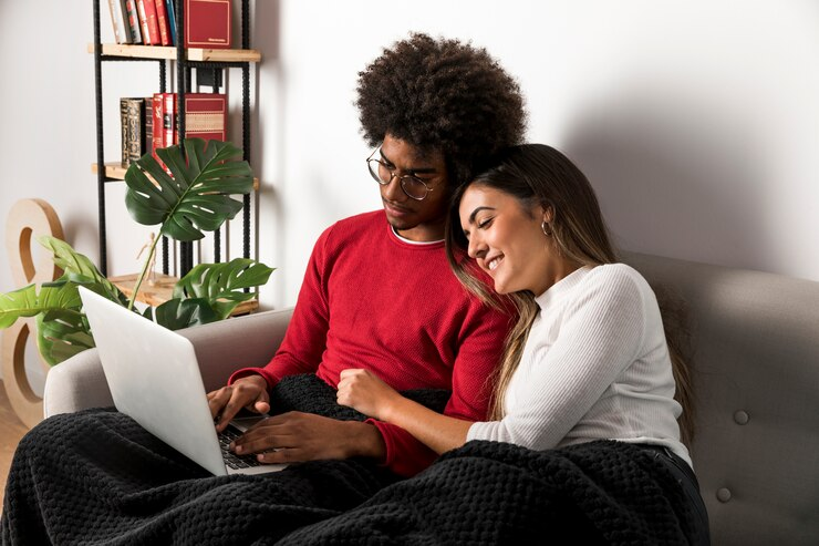 Relationship Privacy Online: How to Keep Your Love Guarded