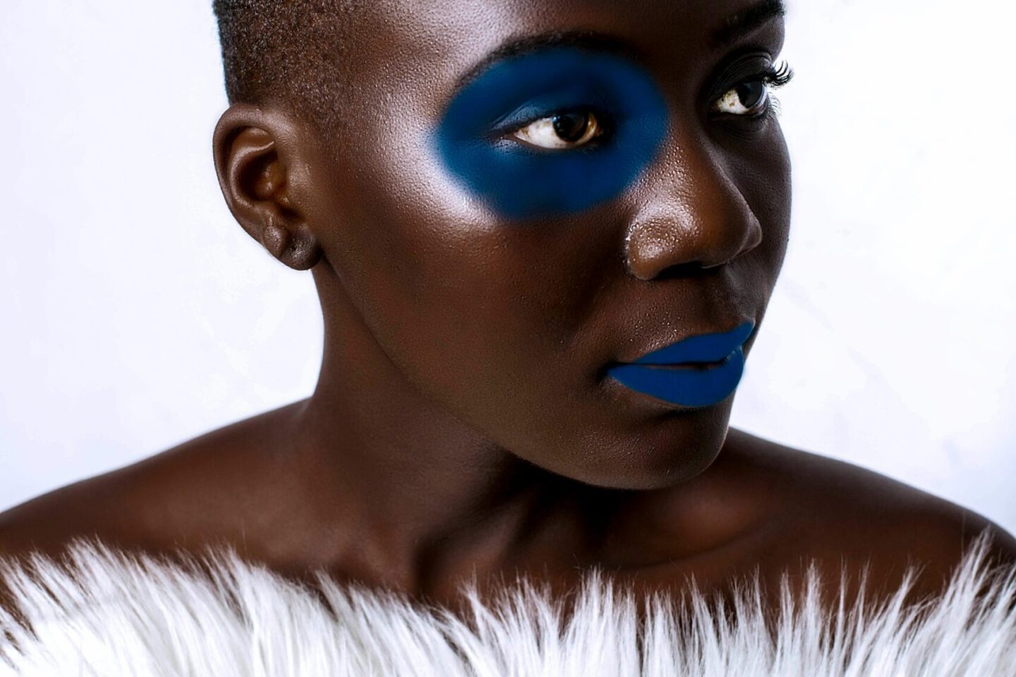 From Tradition to Trend: Feathers and Hide in African Fashion