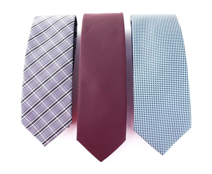 The Love Central - image-146 Modern Elegance: The Best Fashionable Ties for 2025