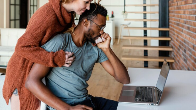 Coozy couple working together.