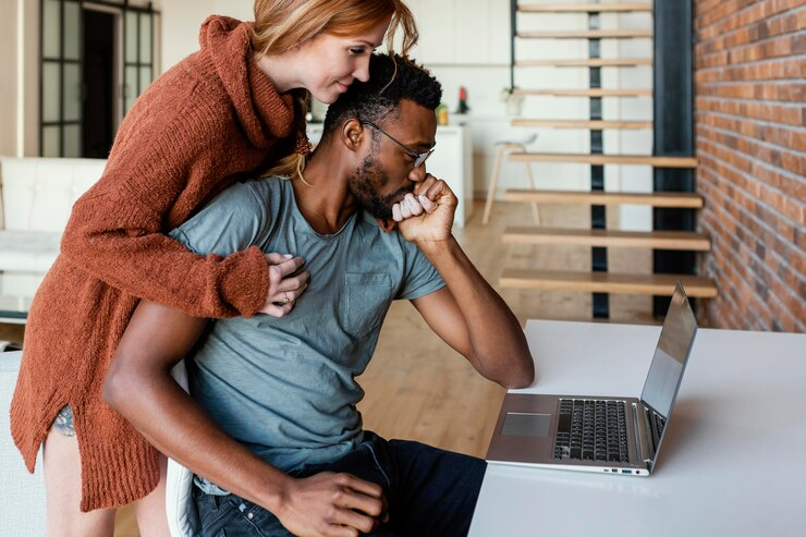 Love and Work: 5 Key Things to Consider Before Working with Your Spouse