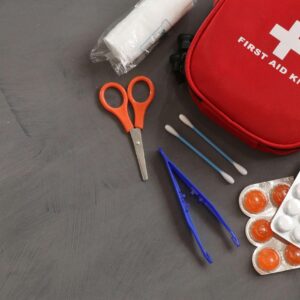 The Love Central - Essential First Aid Skills for Parents The Love Central - How to Keep Online Conversations Engaging