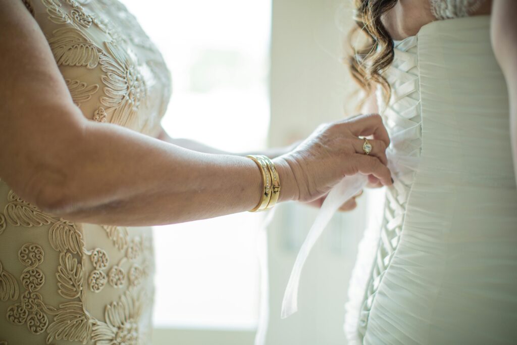 The Love Central - Mother-of-the-Brides Role 2 The Mother-of-the-Bride's Role
