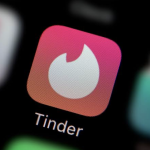The Love Central - Tinder: Love Connections or Quick Flings?