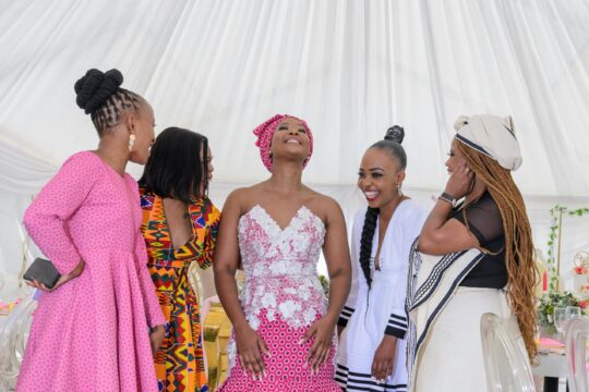 Your Guide to Being the Best Wedding Guest