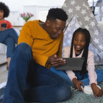 The Love Central - Help Your Teen Thrive: 10 Keys to Supporting Their Mental Health
