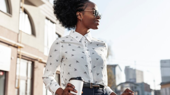 A beautiful black lady with a positive Monday mindset