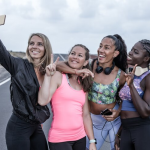 The Love Central - Girl gang