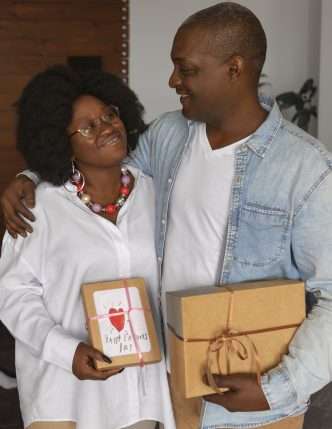 5 Creative Ways Wives Can Surprise Their Husbands on Father’s Day