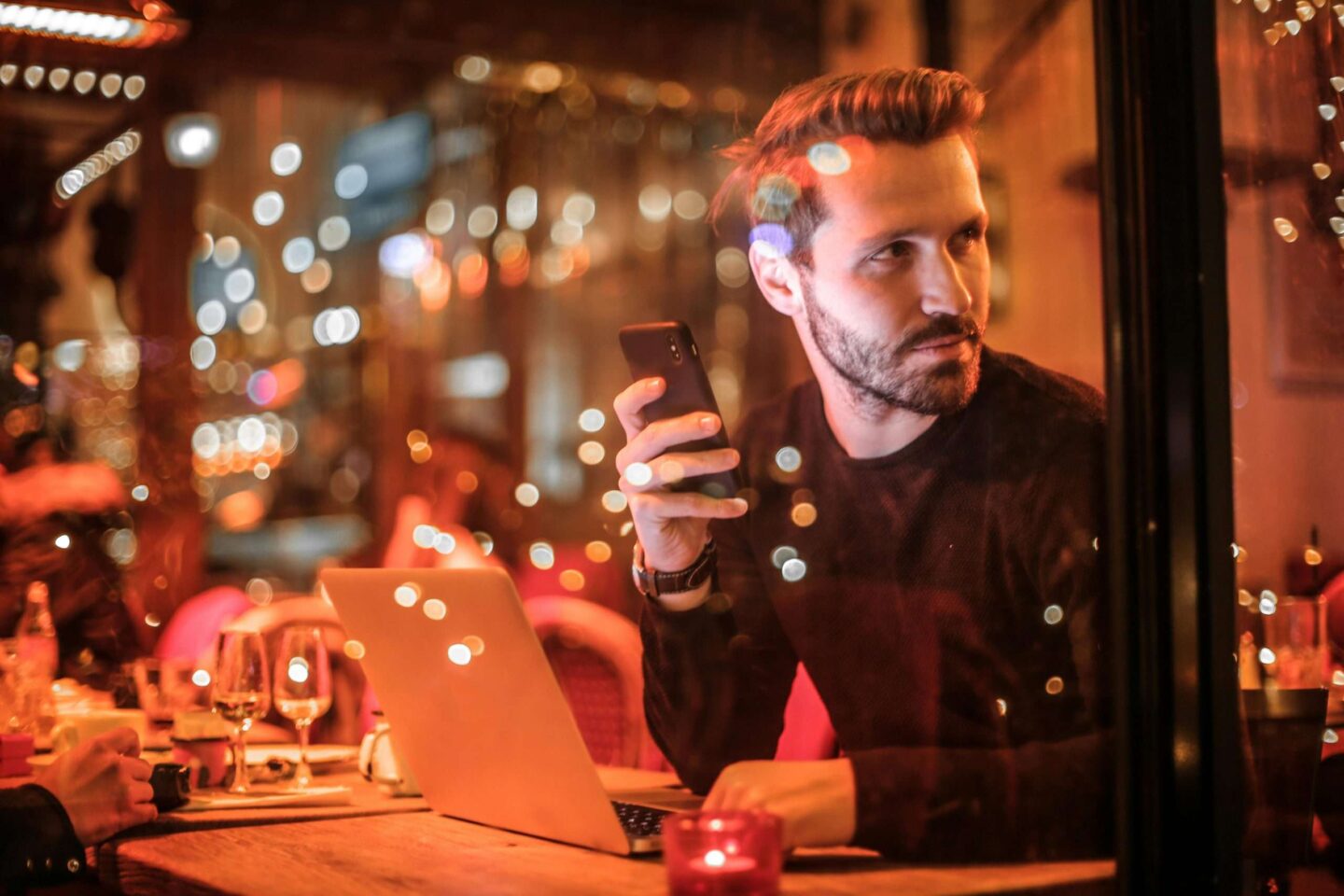 Hidden Profile, Hidden Truth? Understanding Why He Hid His Dating Profile