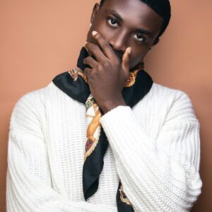 The Love Central - Fashion vs. Function: How to Balance Style and Comfort