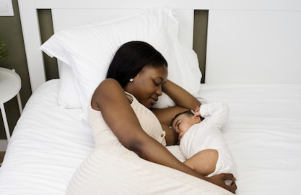 Breastfeeding and Sleep: How to Find a Balance