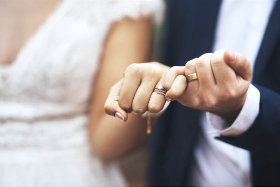 Choosing a Spouse for Parenthood vs. Personal Attraction
