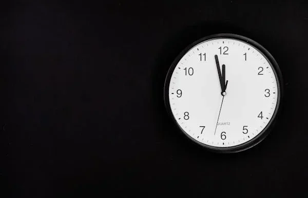 Dealing with African Time: Punctuality Challenges in Professional and Personal Life