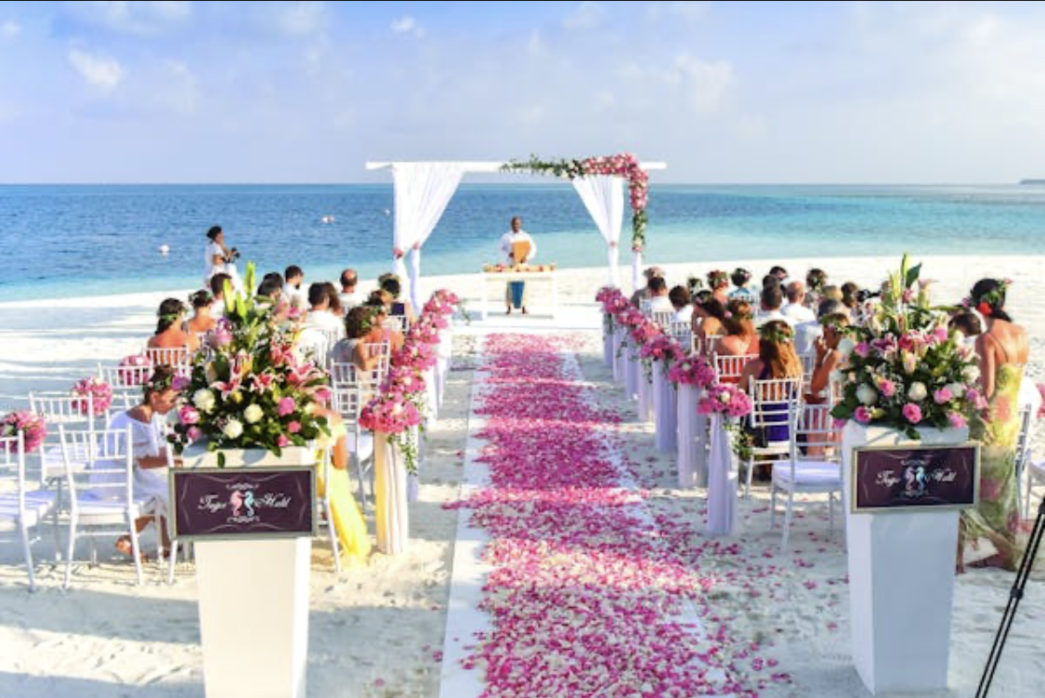 The Love Central - Destination Weddings: An Exotic Dream or a Financial Nightmare for Guests?