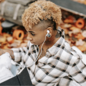 The Love Central - Fall Playlist: Music to Soothe Your Soul The Love Central - Fall Playlist: Music to Soothe Your Soul