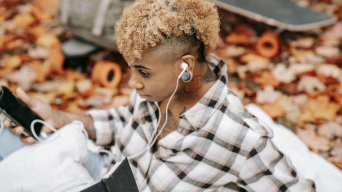 Fall Playlist: Music to Soothe Your Soul