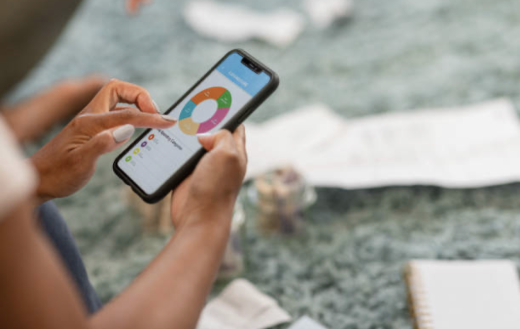 How to Balance Short-Term and Long-Term Financial Goals
