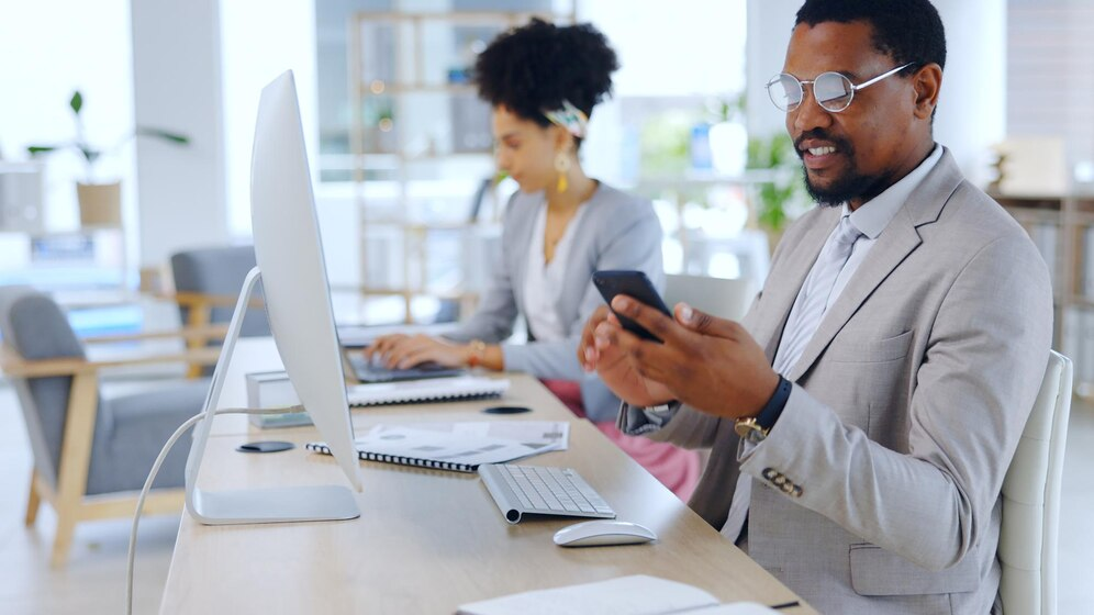 The Negative Impact of Social Media on Productivity