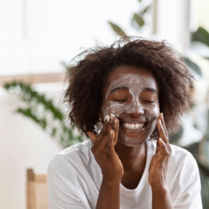 The Love Central - Fall Skincare: How to Stay Radiant The Love Central - A lady moisturizing