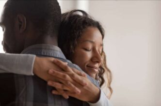 5 Powerful Ways Husbands Can Support Their Wives Emotionally