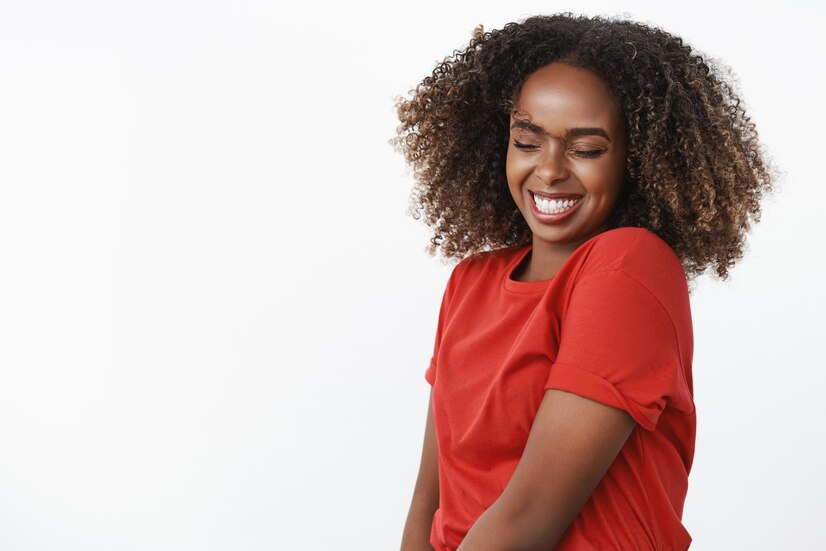 The Role of Smiling in Building Trust: Genuine or Manipulative?