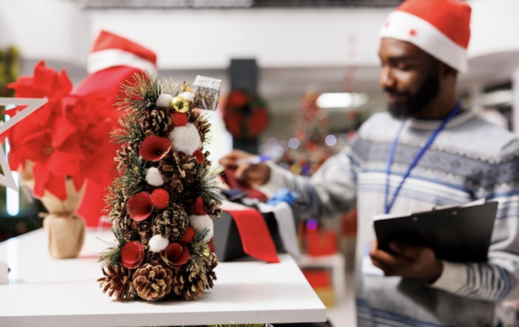 The Love Central - Mikes Christmas Spending Survival Guide 3 The Love Central -