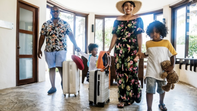 Don't Let the Holidays Break Your Budget: Tips for Diasporans Traveling Back to Africa
