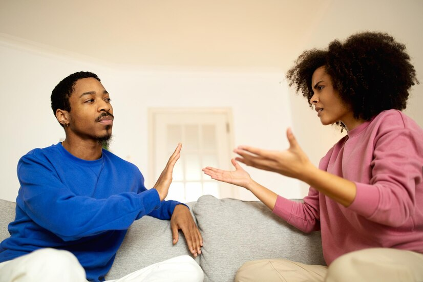The Love Central - How to Say No to Family and Friends During the Holidays The Love Central - Couple having a disagreement