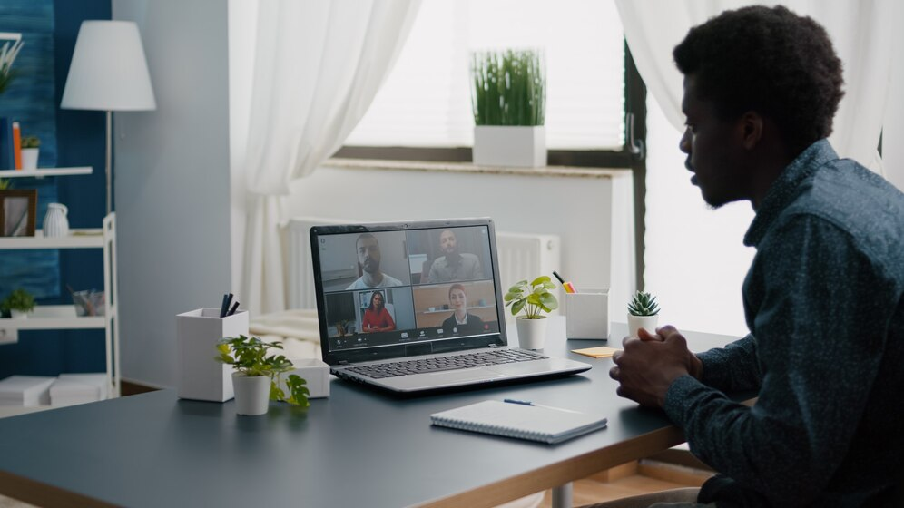 How to Foster a Positive Remote Work Culture: Tips for Building Connections