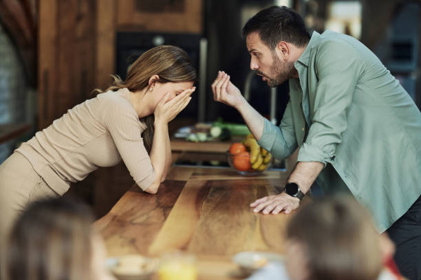 The Love Central - Why Do So Many Relationships End in January? Couple in an argument