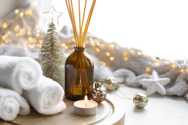 The Love Central - How to Turn Boxing Day into the Most Relaxing Day of the Year The Love Central - A scented candle